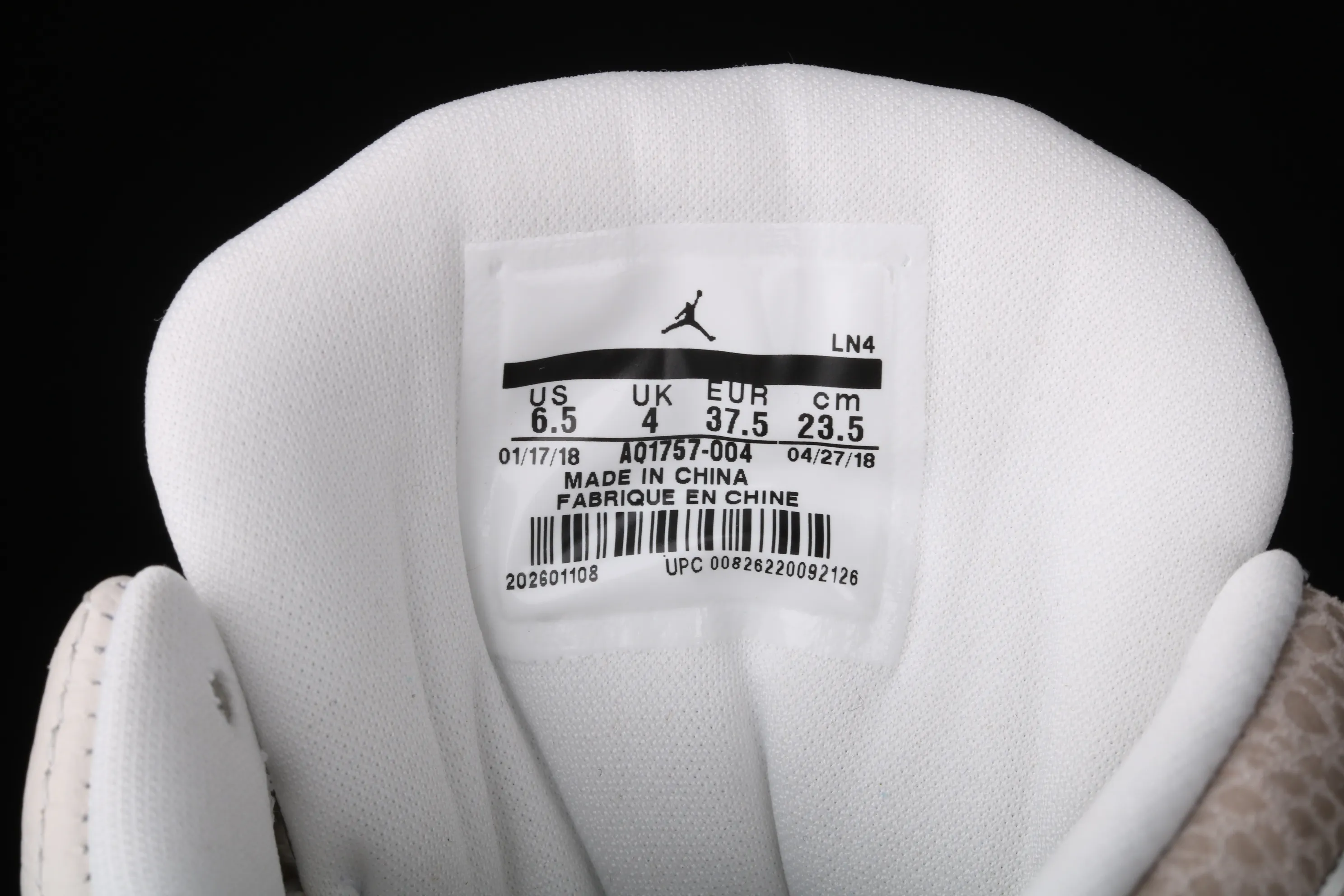 All Categories Air Jordan Jordan Series Basketball Shoes Air Jordan 13 Air Jordan 13 Phantom AJ13 Joe 13 Gray and White Earl Basketball Shoes Real Head Layer Real Cat Eyes AQ1757-004